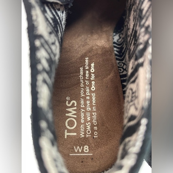 Tom’s Women’s Desert Wedge Suede Ankle Boot Size 8 Black - Picture 8 of 10